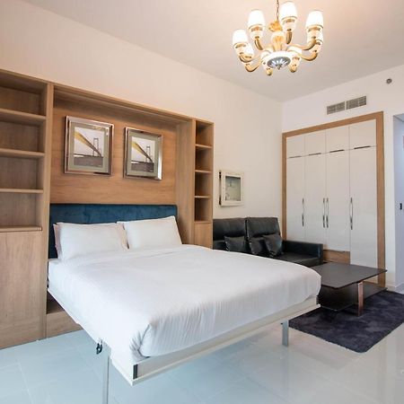 Furnished Studio, Close To All Amenties! - Resortz 11 Dubai Exterior photo